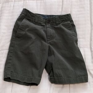 Land's End army green shorts with adjustable waist size 8 Short